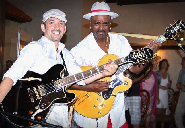 Matt Marshak and Nick Colionne Share The Stage In New York