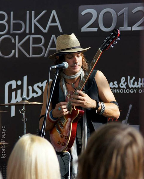 Epiphone Rocks Music Moscow 2012