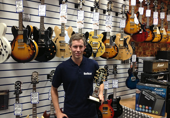 Gig Gear Receives Epiphone Dealer Award