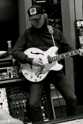 Epiphone Tops Rolling Stone's Best of 2012