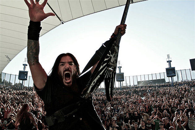 Machine Head Look To Fans for New Bassist