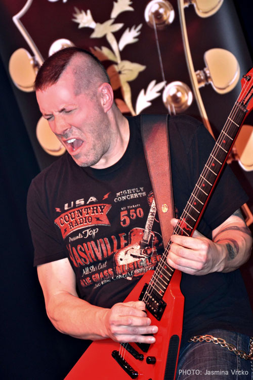 Jeff Waters Completes String of Epiphone Clinics in Germany