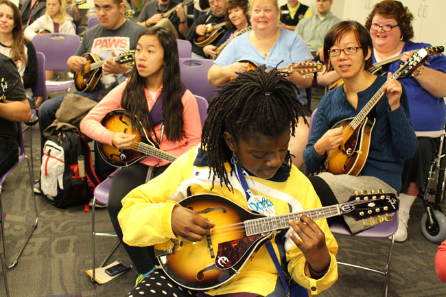 Learn Banjo and Mandolin at The Country Music Hall of Fame