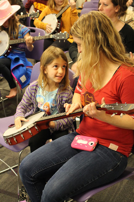 Learn Banjo and Mandolin at The Country Music Hall of Fame