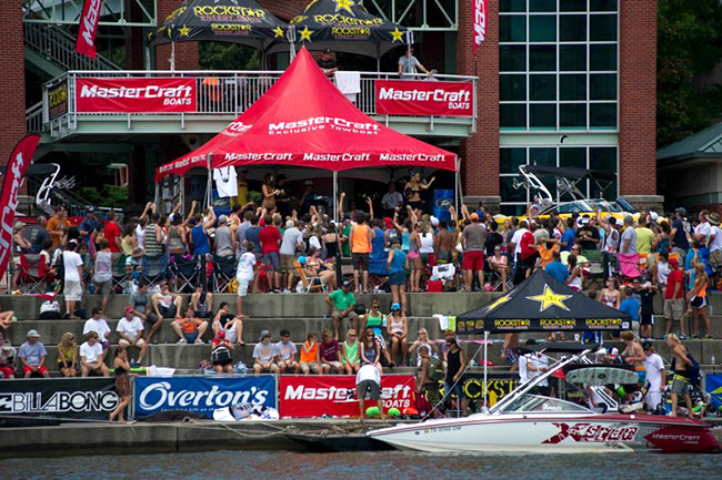 Epiphone Sponsored 2012 MasterCraft Pro Wakeboard Tour Concludes In Knoxville, TN