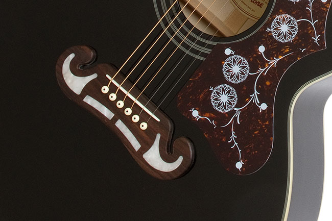 Epiphone EJ-200SCE: King of the Flattop Guitars