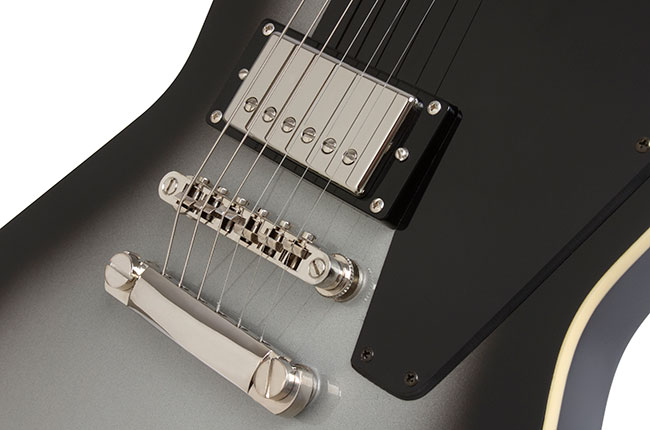 Epiphone Brendon Small Thunderhorse Explorer