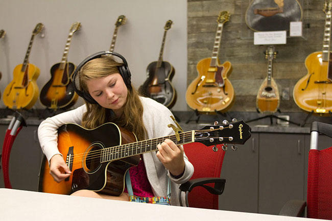 Epiphone's 140th Birthday Bash