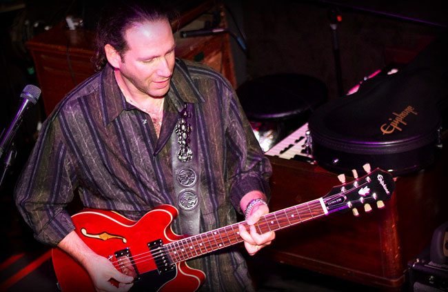 Epiphone's 140th Birthday Bash