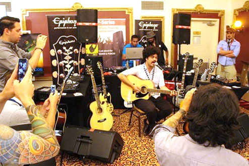 Epiphone Sponsors 2013 Latin Alternative Music Conference