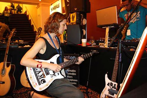 Epiphone Sponsors 2013 Latin Alternative Music Conference