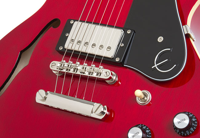 Spotlight on the Ultra III Les Paul and the Ultra 339