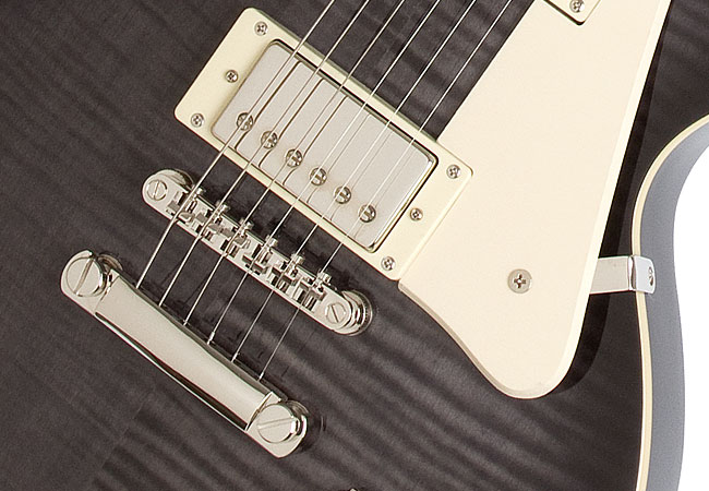 Spotlight on the Ultra III Les Paul and the Ultra 339