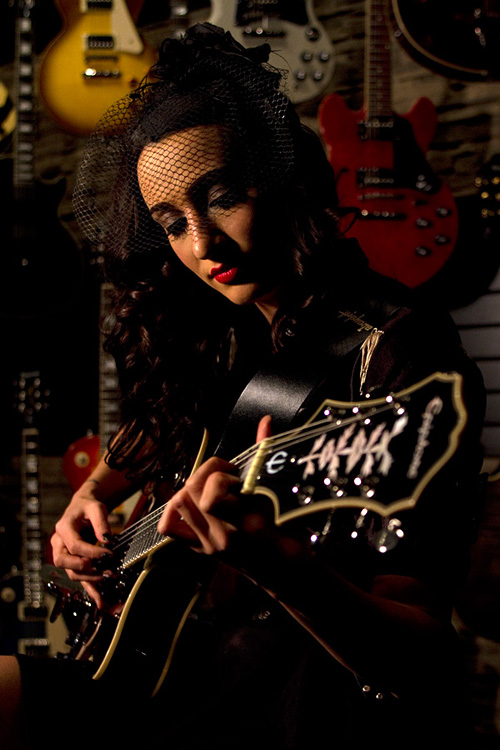 Lindi Ortega Visits Epiphone Headquarters in Nashville