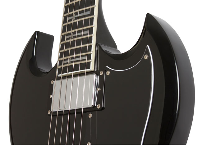 Tony Iommi Visits Epiphone Booth for Musikmesse 2015