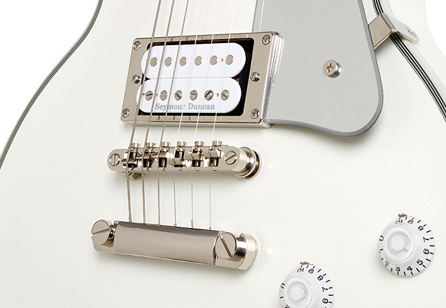 Ltd. Ed. Tommy Thayer White Lightning Les Paul Outfit