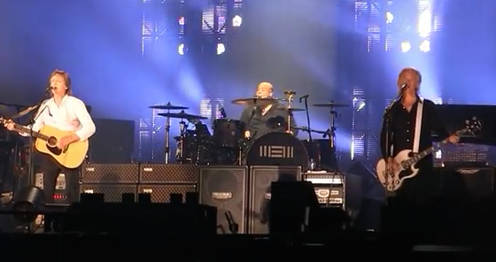 Brian Ray Brings Epiphone to Lollapalooza